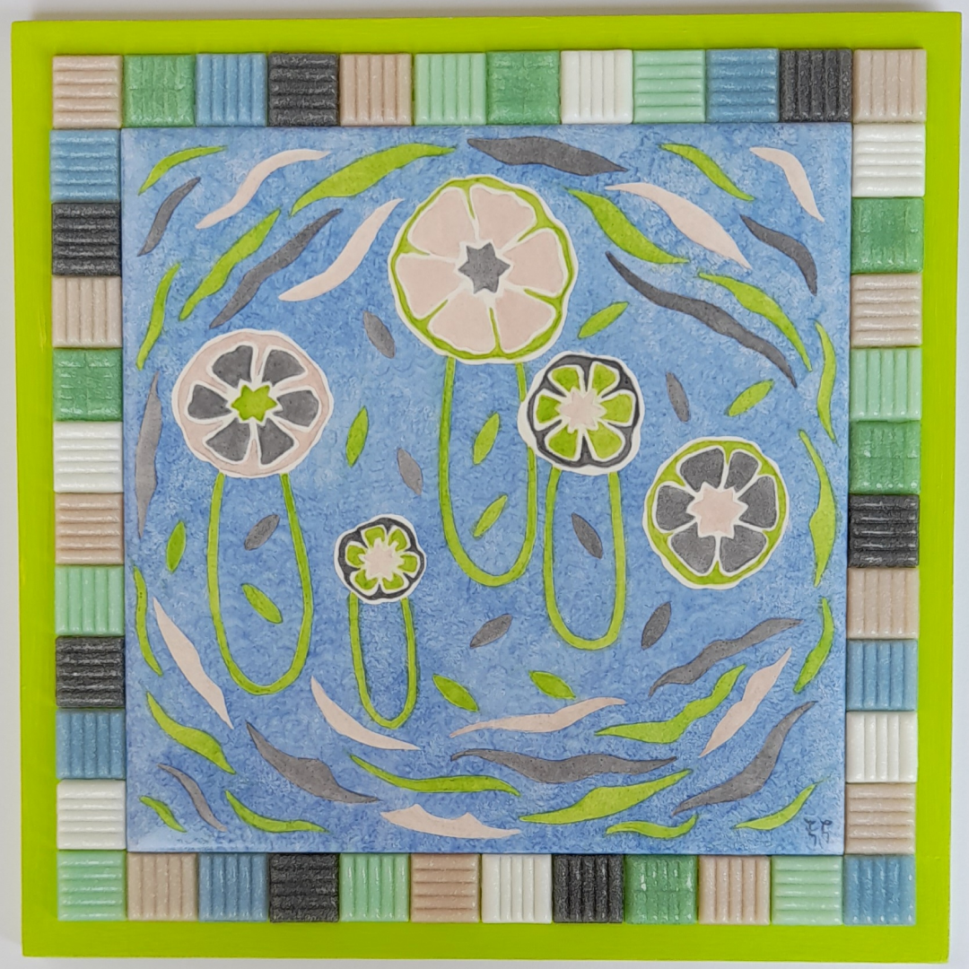 Photo de la décoration murale "Corolles", carreau de céramique peint à la main représentant des corolles imaginaires