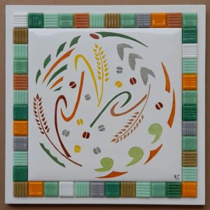 Photo de la décoration murale "Epi de blé", carreau de céramique peint à la main et représentant des épis de blé