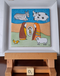 Photo de la décoration murale de Noël "Mini crèche et animaux", carreau de céramique peint à la main